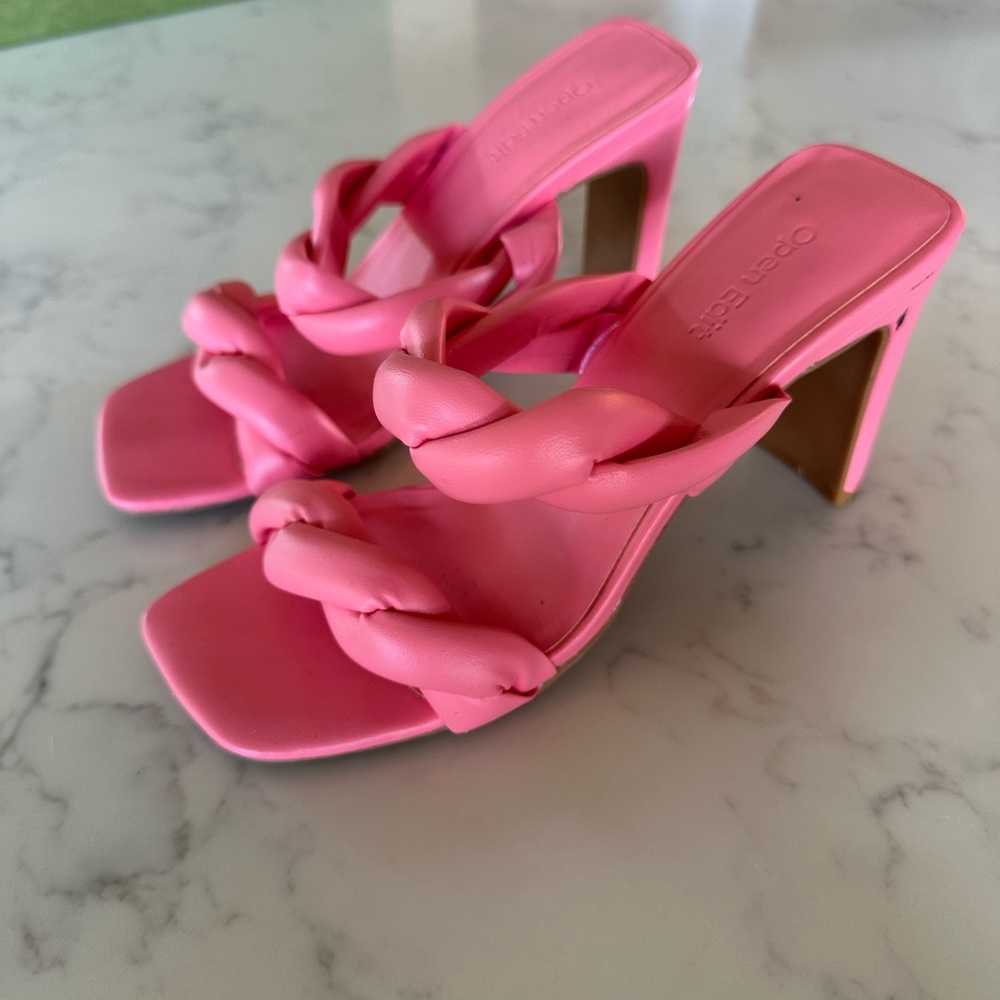 Open Edit Pink Heels - Picture 2 of 3